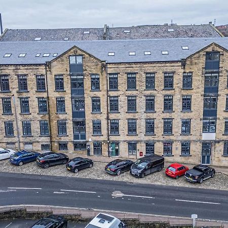 Chic Mill Conversion Beside Piece Hall & Eureka! ฮาลิแฟกซ์ ภายนอก รูปภาพ